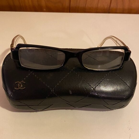 Authentic Chanel 3064-B C.769 Translucent 51[]17 135 Black Frames Glasses Italy - Picture 2 of 6